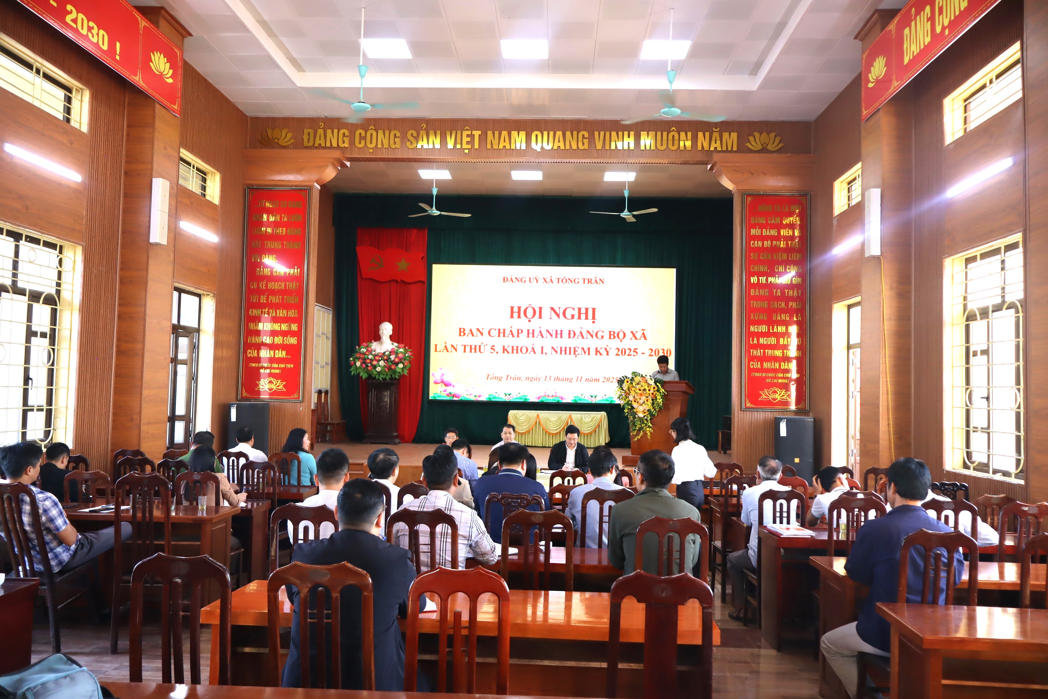 HỘI NGHỊ BAN THƯỜNG VỤ, BAN CHẤP HÀNH ĐẢNG BỘ XÃ TỐNG TRÂN
