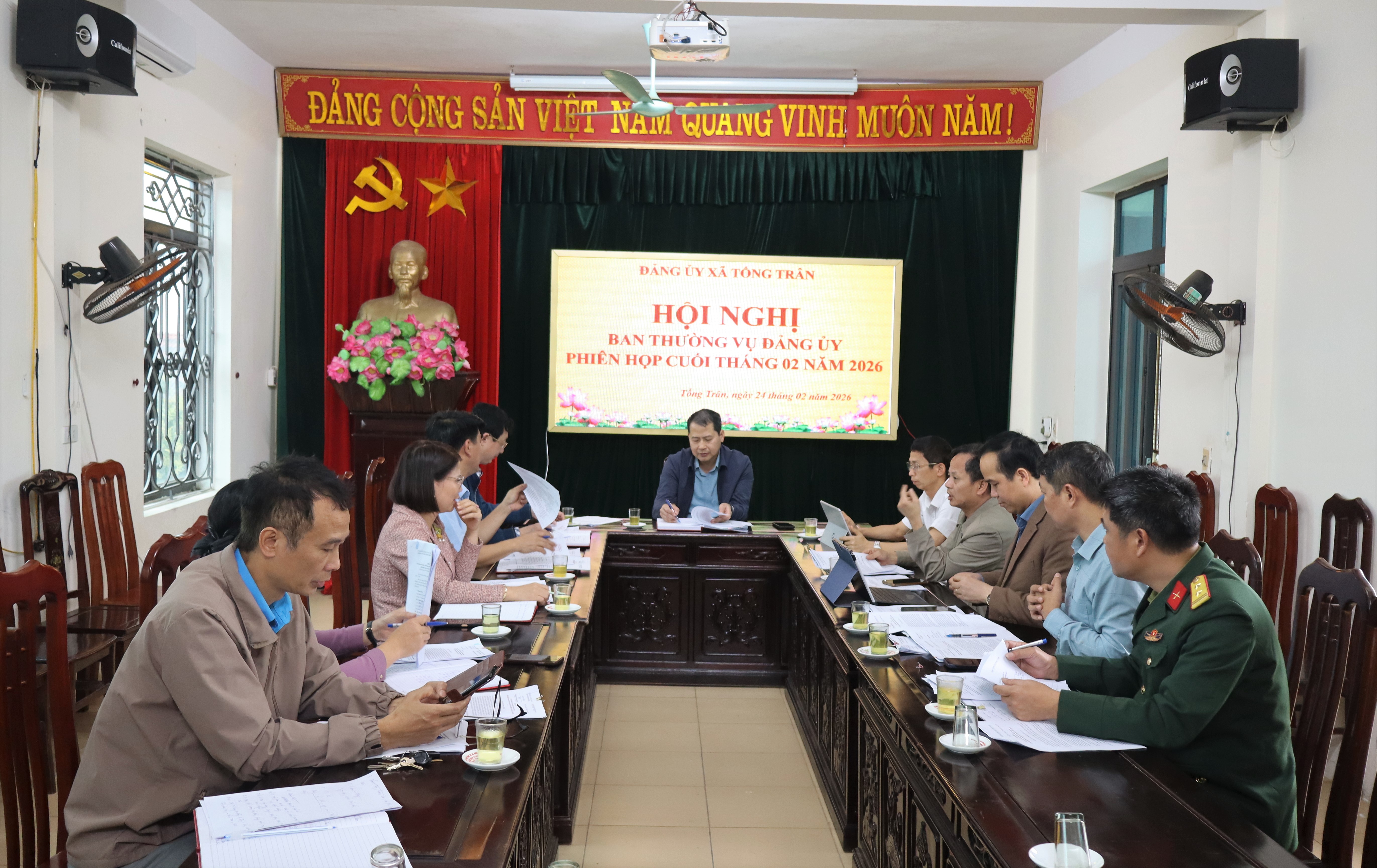 ĐẢNG ỦY XÃ TỐNG TRÂN TỔ CHỨC HỘI NGHỊ THƯỜNG TRỰC, BAN THƯỜNG VỤ THÁNG 02 NĂM 2026