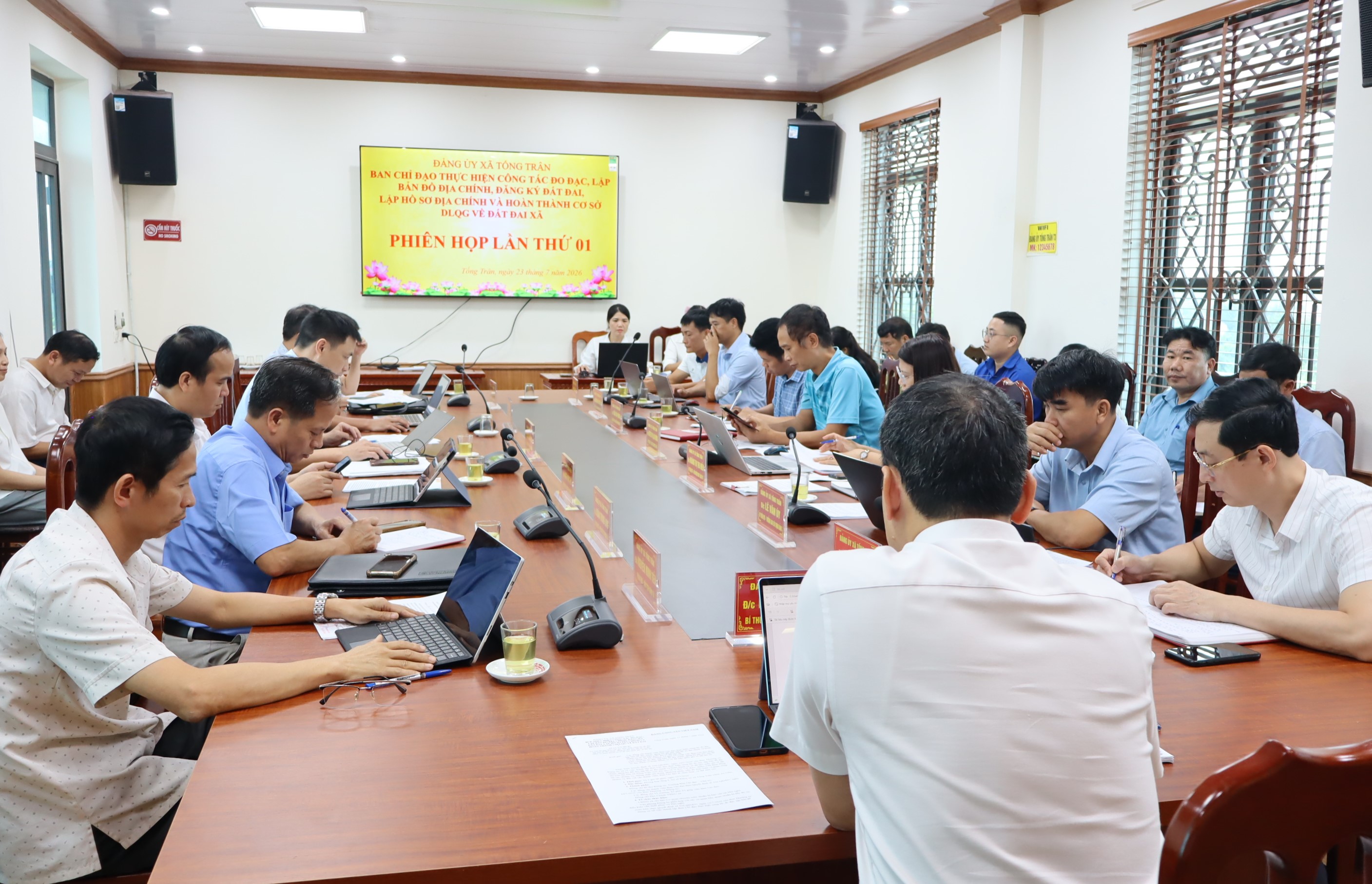 XÃ TỐNG TRÂN TRIỂN KHAI QUYẾT LIỆT CÔNG TÁC ĐO ĐẠC, LẬP BẢN ĐỒ ĐỊA CHÍNH VÀ HOÀN THÀNH CƠ SỞ DỮ LIỆU QUỐC GIA VỀ ĐẤT ĐAI