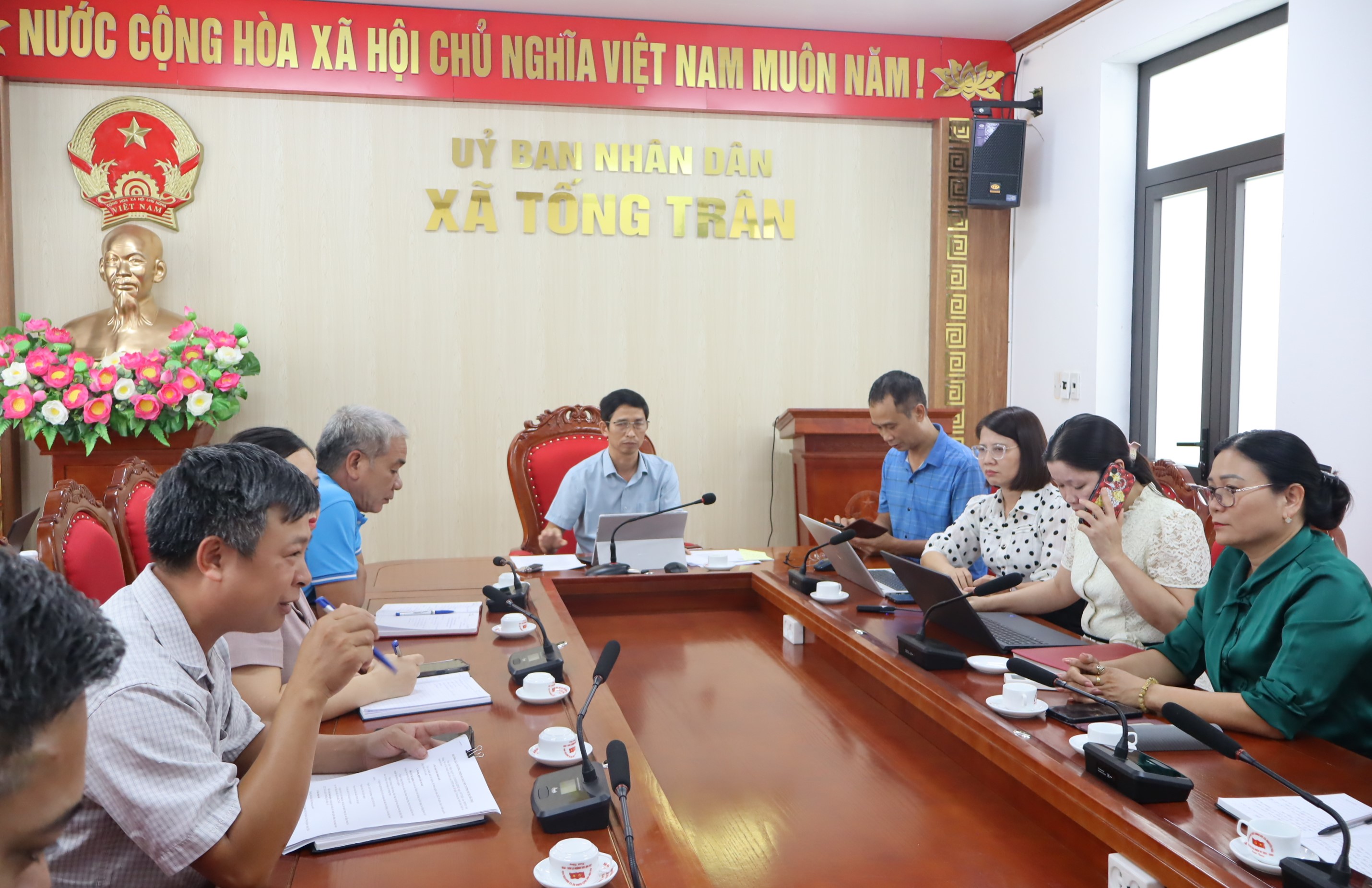 XÃ TỐNG TRÂN TRIỂN KHAI KẾ HOẠCH RÀ SOÁT HỘ NGHÈO, HỘ CẬN NGHÈO THƯỜNG XUYÊN NĂM 2026