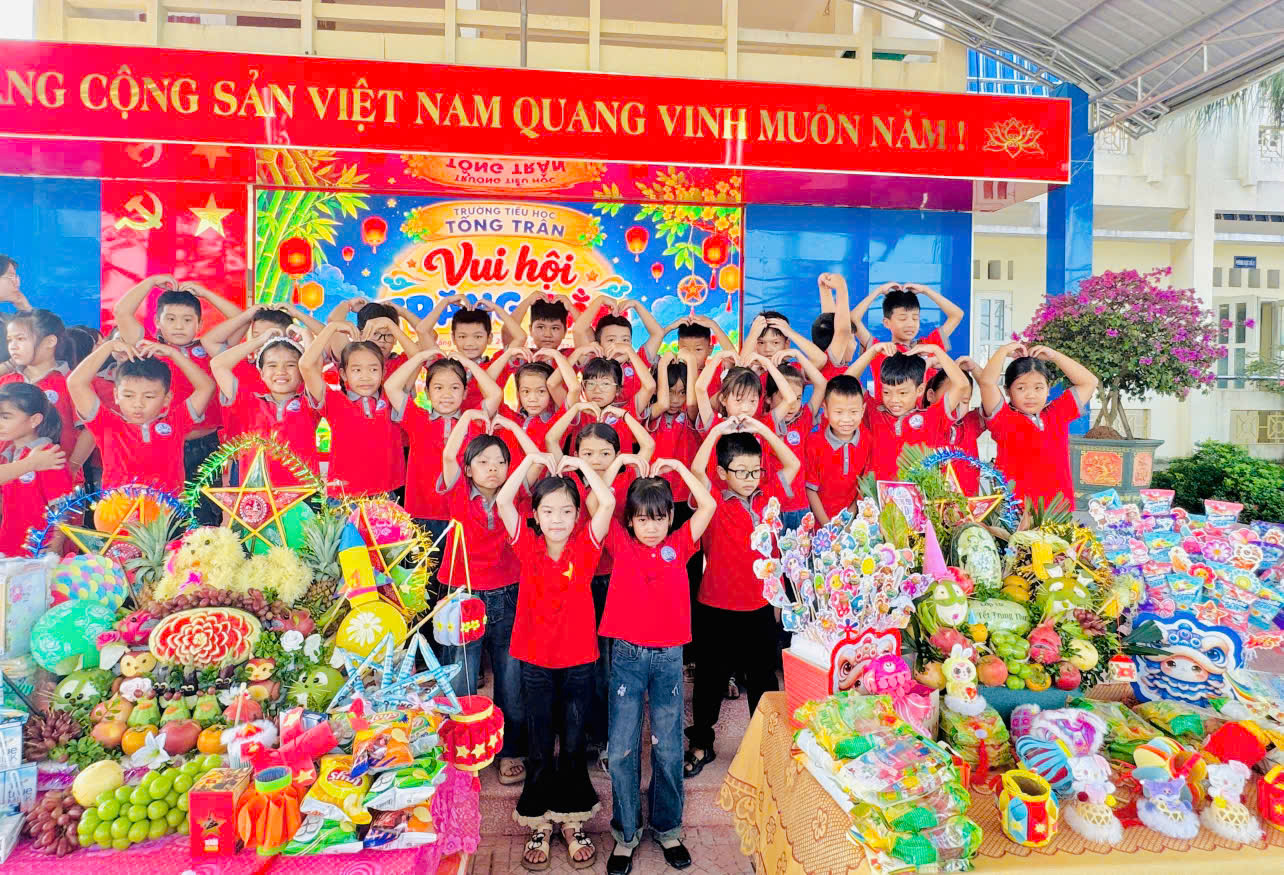 Trường Tiểu học Tống Trân tổ chức “Vui hội Trăng rằm” năm 2026
