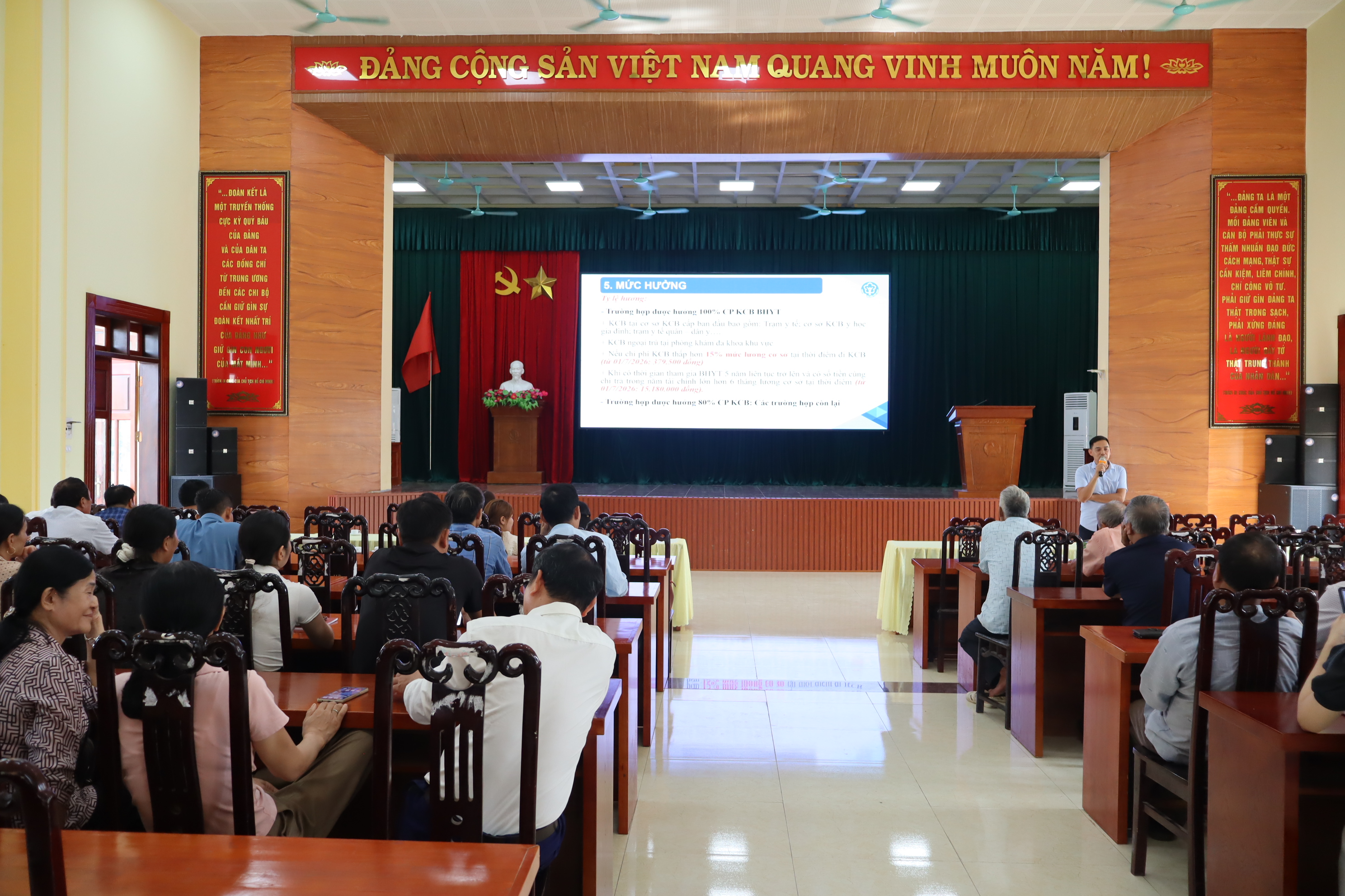 Xã Tống Trân tuyên truyền chính sách bảo hiểm xã hội, bảo hiểm y tế