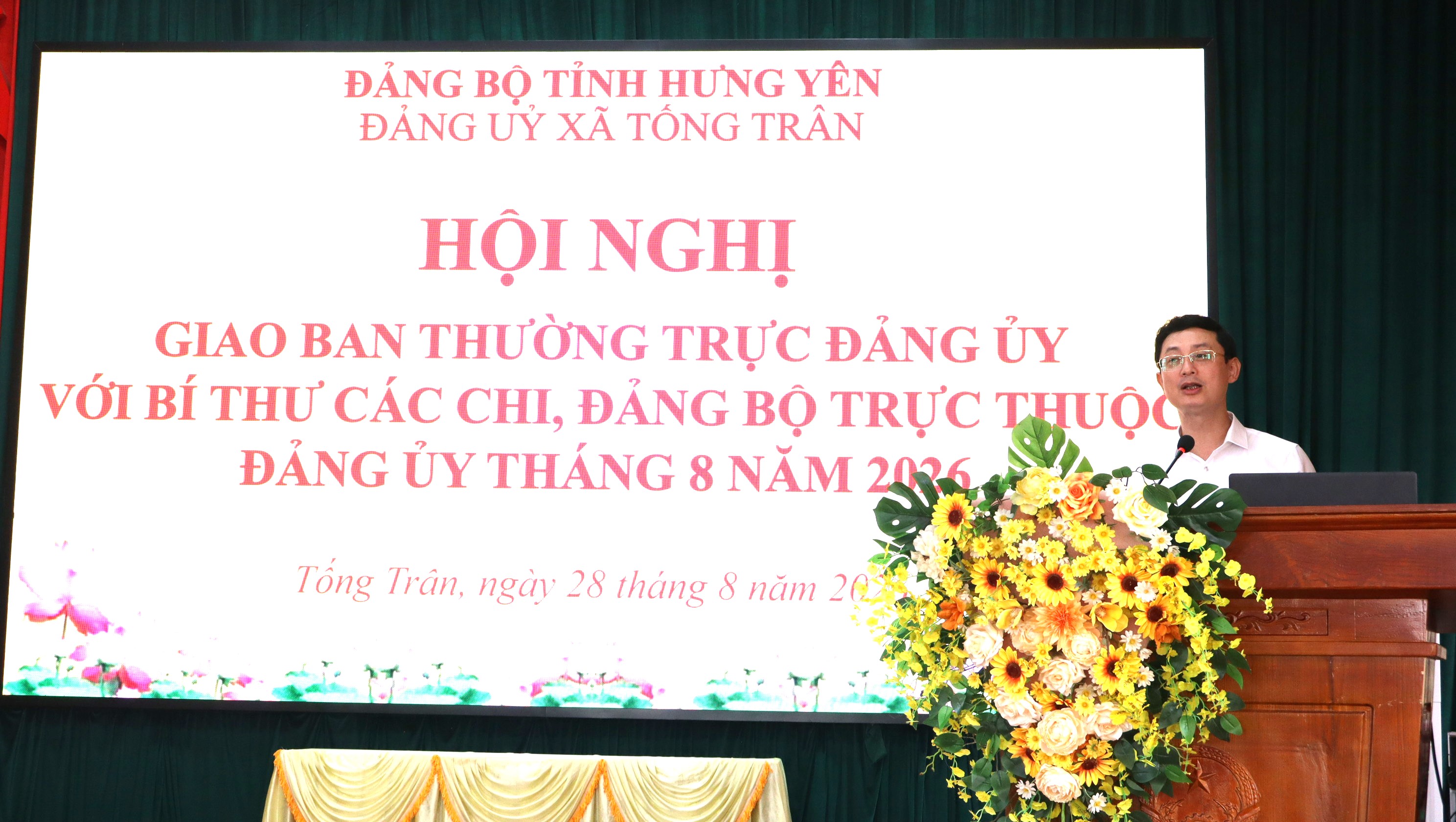 Đảng ủy xã Tống Trân quán triệt các văn bản mới, giao ban với bí thư các chi bộ, đảng bộ trực thuộc