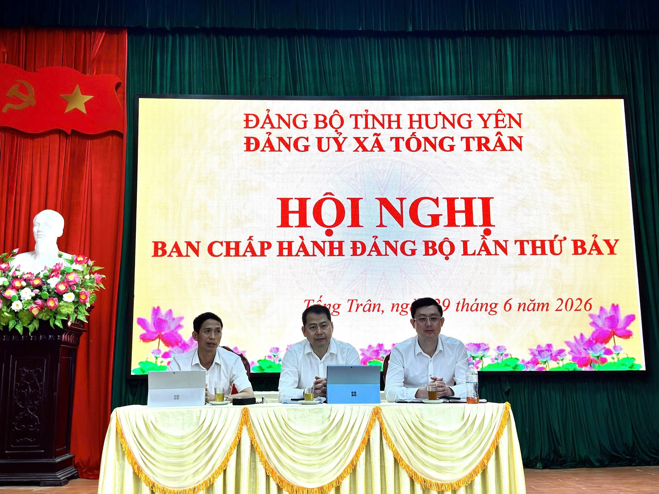 Đảng ủy xã Tống Trân tổ chức Hội nghị Ban Chấp hành lần thứ bảy