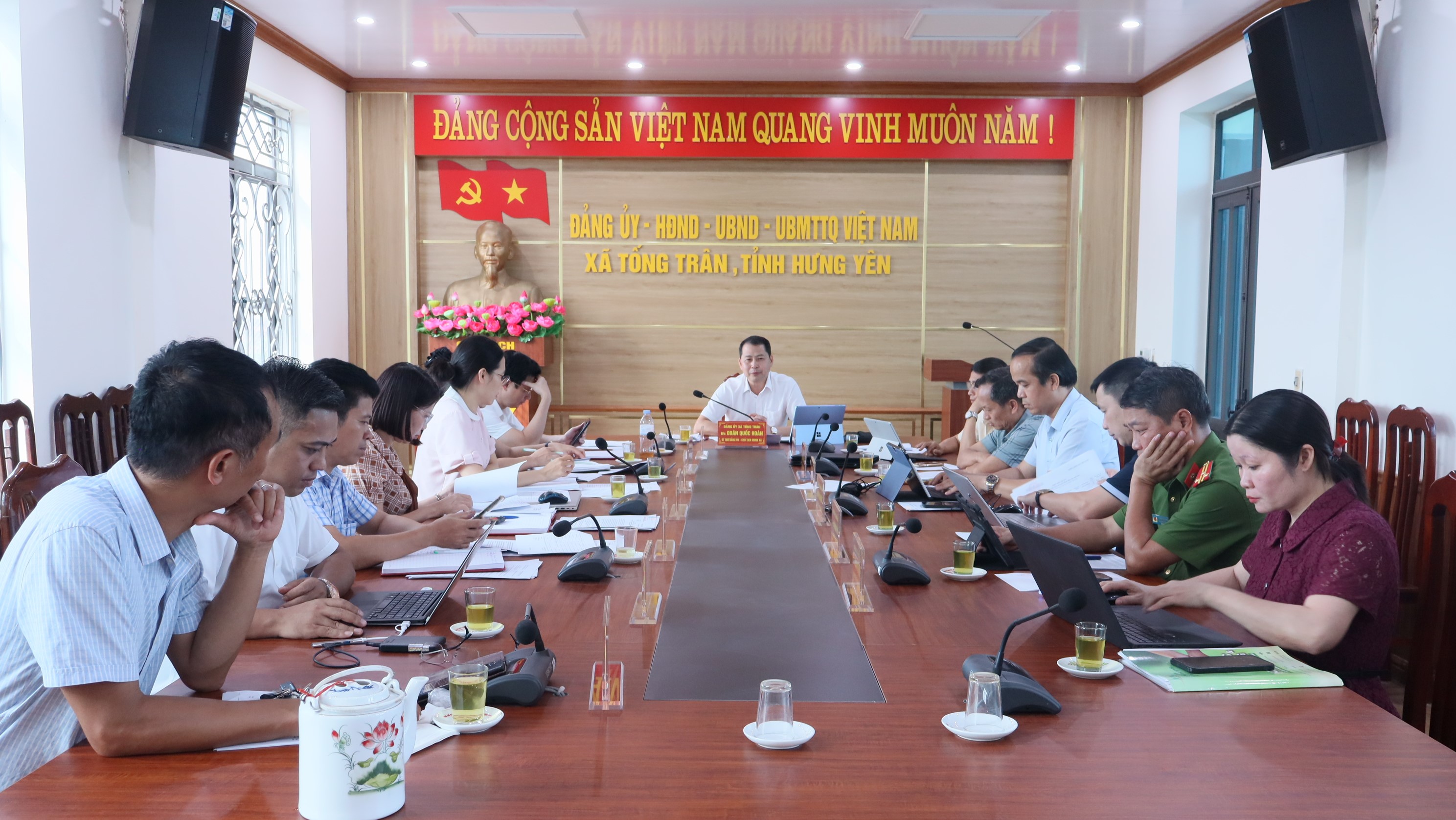 Ban Thường vụ Đảng ủy xã Tống Trân cho ý kiến nhiều nội dung trọng tâm, quyết tâm thực hiện thắng lợi nhiệm vụ 6 tháng cuối năm 2026